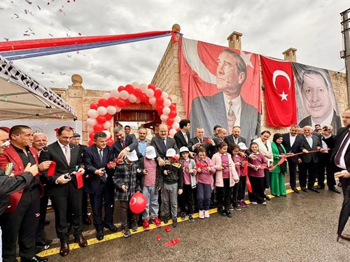 Bölgenin İlk Çocuk Kütüphanesi Midyat'ta Hizmete Açıldı